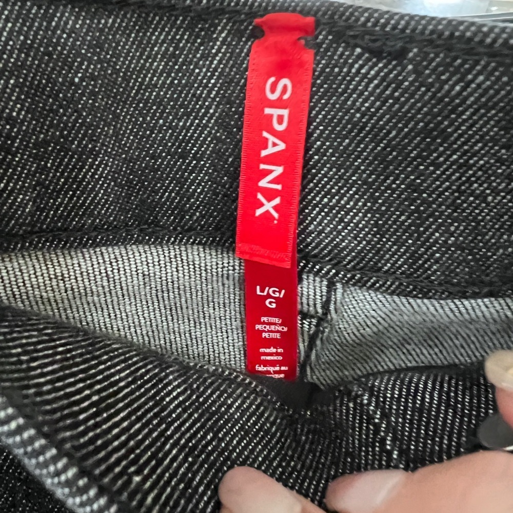 SPANX Black and White Striped Pants - Picture 2 of 4